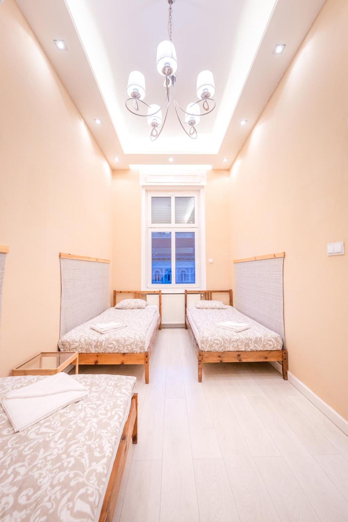 Erzsebet19 Apartment ブダペスト エクステリア 写真